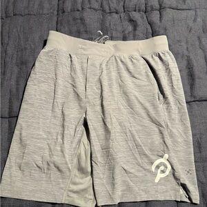 Peloton Light Gray Athletic Men's Shorts